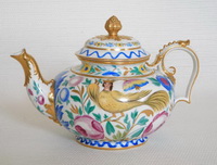 Чайник с изображением птицы Сирин (фарфор, 1920 г.)