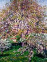 	Каштановые и яблоневые деревья в цвету в Эрагни